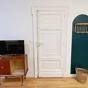 Le Botanique * Hypercentre * Netflix Appartement